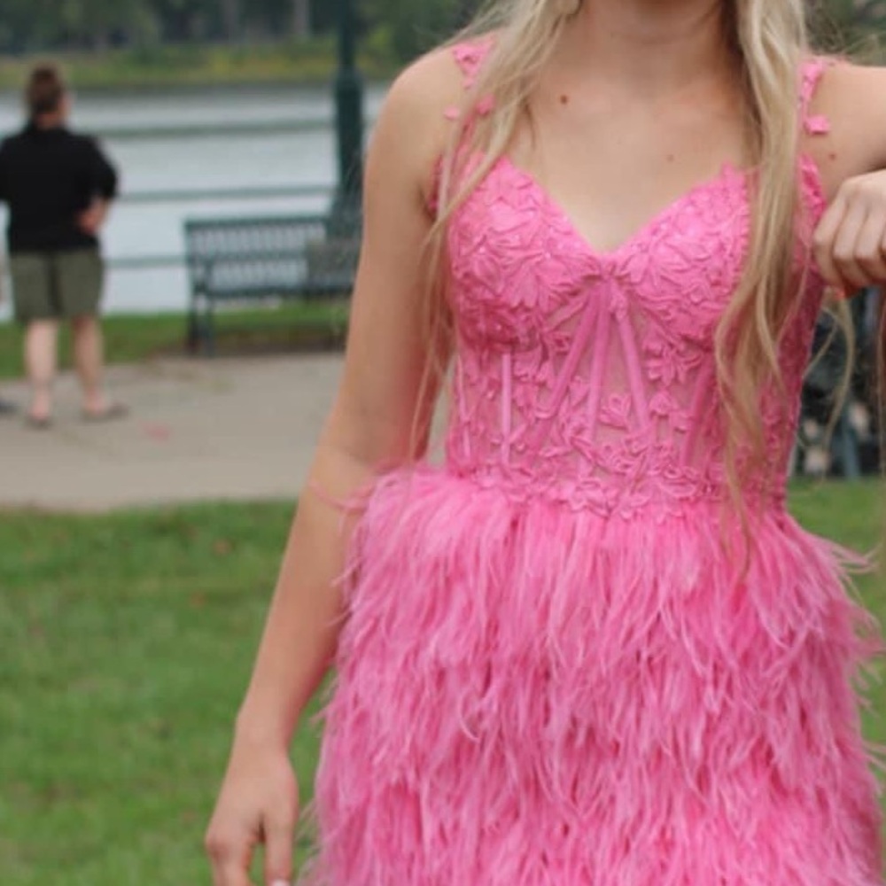 Sherri Hill homecoming dress Pink with Feathers